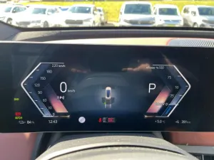 BMW iX 2025