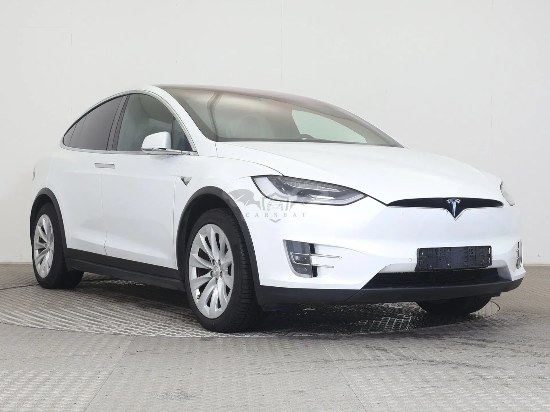 Tesla Model X 2020