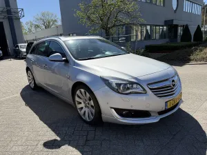 Opel Insignia Sports Tourer 2.0 CDTI Cosmo 2015