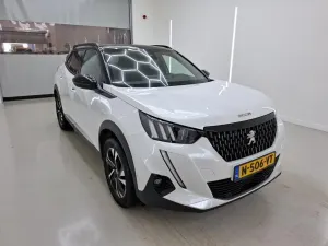 Peugeot 2008 1.2i GT 2022