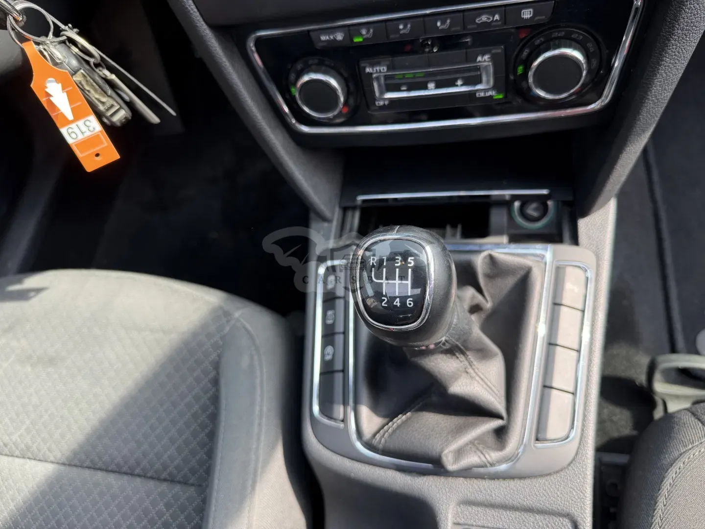 Skoda Superb Combi 1.6 TDI Ambition 2015