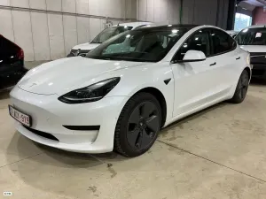 Tesla Model 3 Standard Range Plus 2021