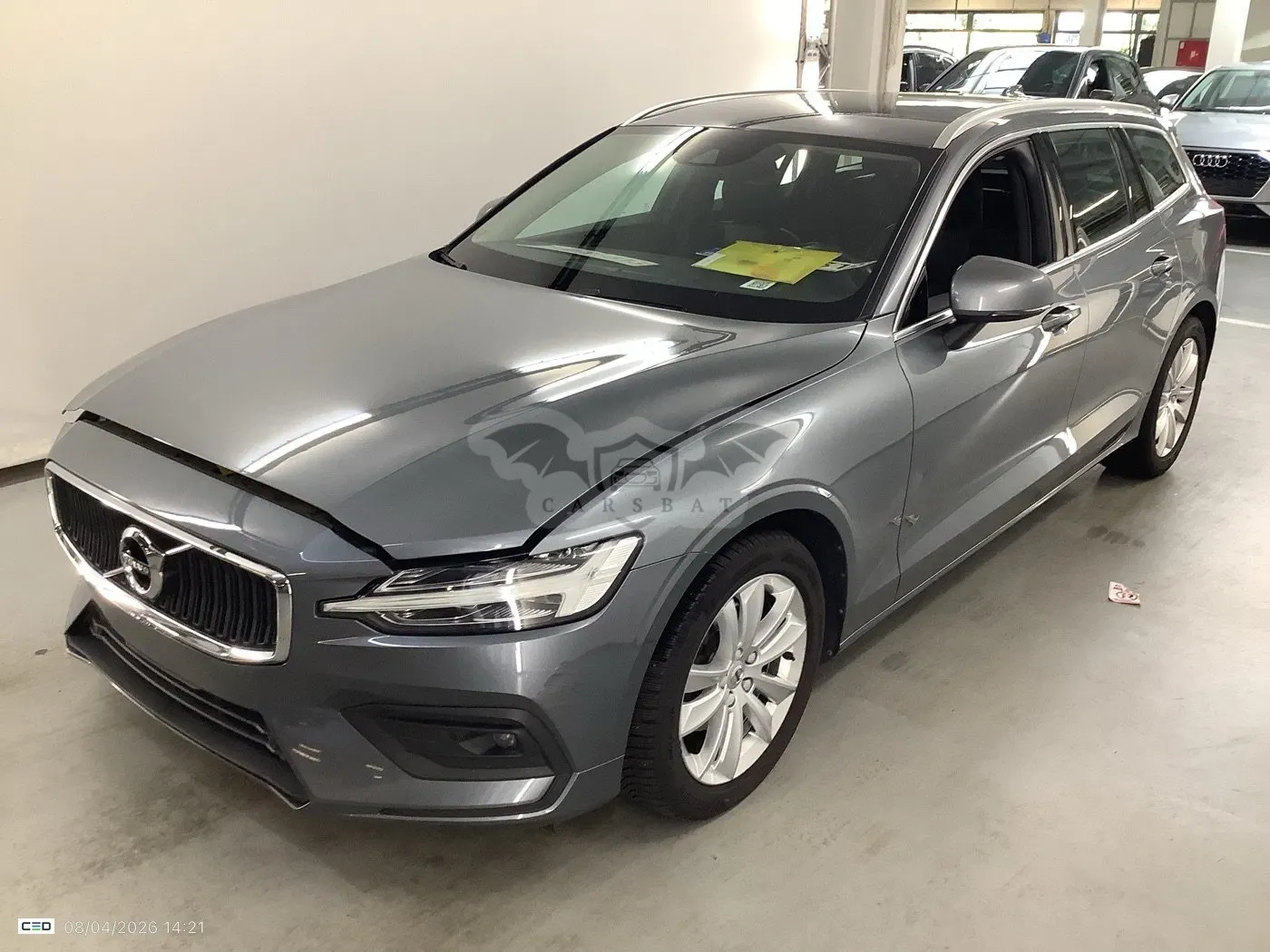 Volvo V60 D3 Momentum Pro 2021