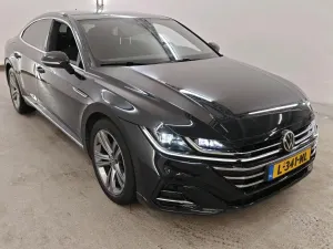 Volkswagen Arteon 2.0 TSI R-Line 2021