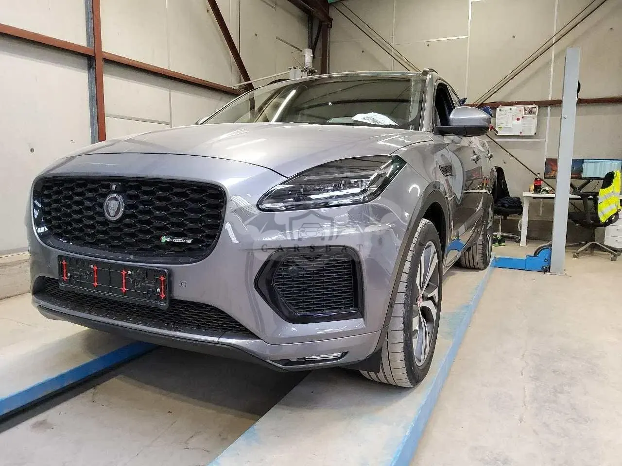 Jaguar E-Pace P300e R-Dynamic 2022