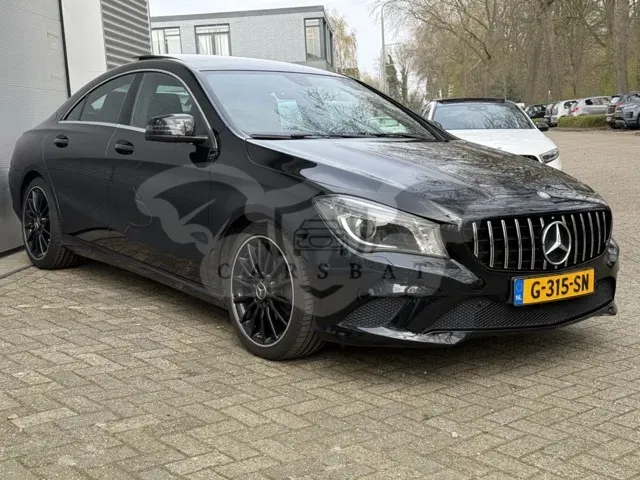 Mercedes-Benz CLA 180 Prestige 2013