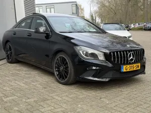 Mercedes-Benz CLA 180 Prestige 2013