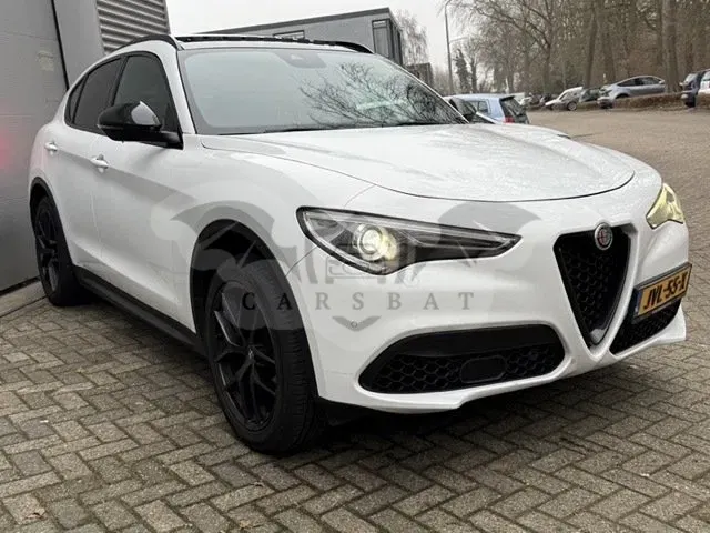 Alfa Romeo Stelvio 2.0i Super 2019