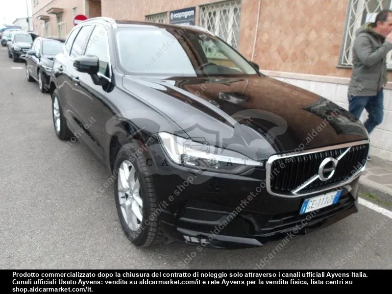 Volvo XC60 B4 Momentum Pro 2021