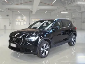 Volvo XC40 T5 Core 2023