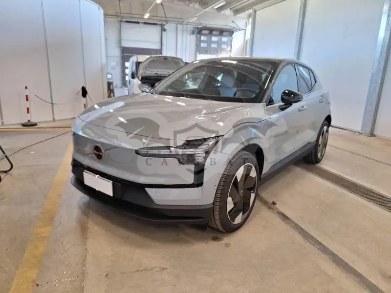 Volvo EX30 Extended Range Ultra 2024