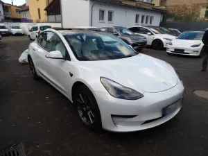 Tesla Model 3 Long Range 2021