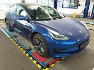 Tesla Model 3 Standard Range Plus 2021