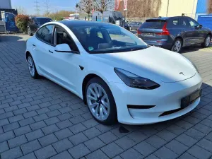 Tesla Model 3 Standard Range Plus 2022