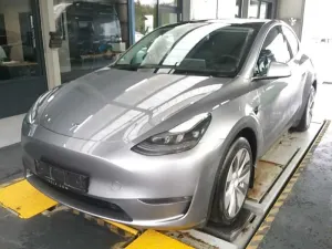 Tesla Model Y Long Range 2023
