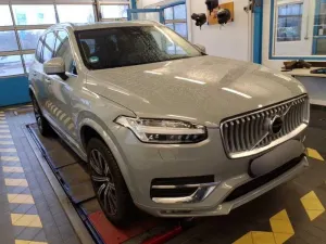 Volvo XC90 B5 Plus Bright 2024