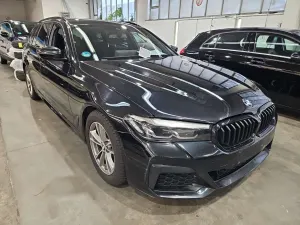 BMW 5 Series Touring 520d 2021