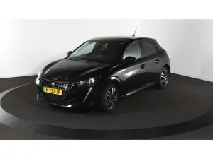 Peugeot 208 1.2i Allure 2021