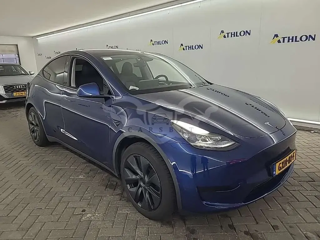 Tesla Model Y Long Range 2024