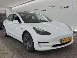 Tesla Model 3 Standard Range Plus 2020