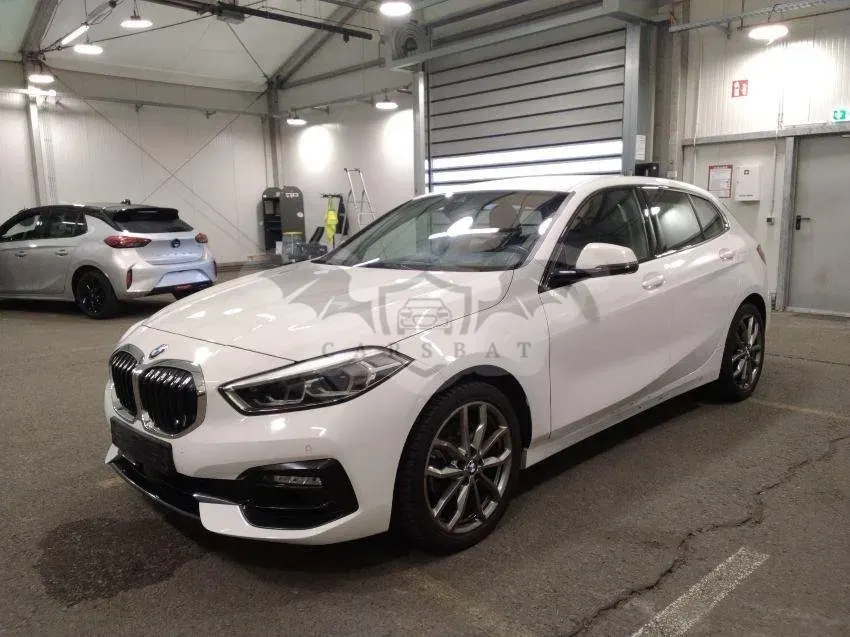 BMW 1 Series 120i Sport Line 2023