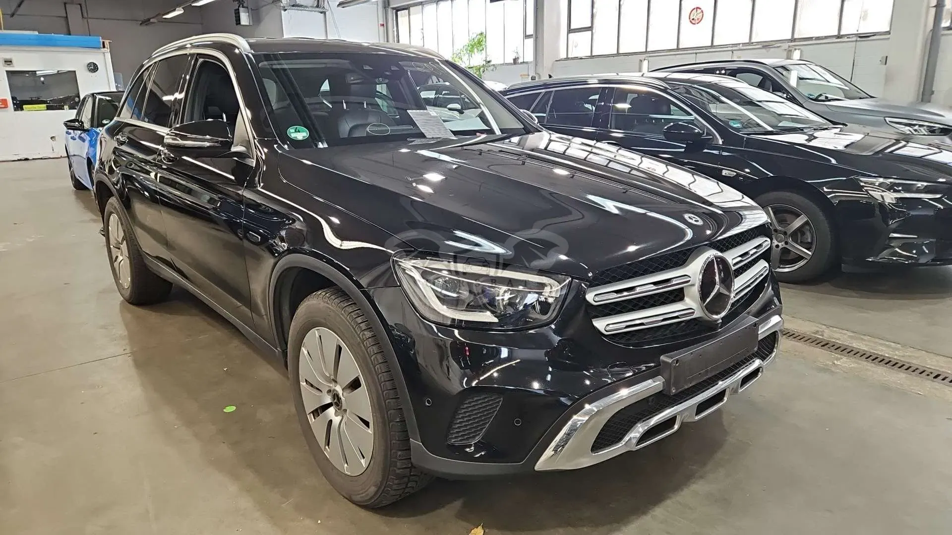 Mercedes-Benz GLC 300e 2020