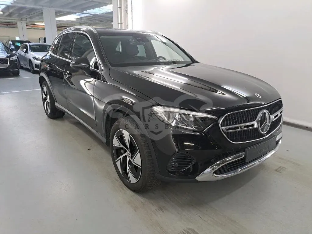 Mercedes-Benz GLC 300e Luxury 2023