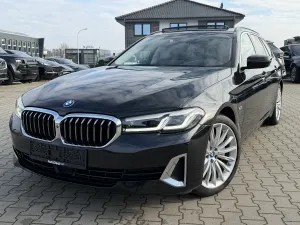 BMW 5 Series Touring 530e Luxury 2023