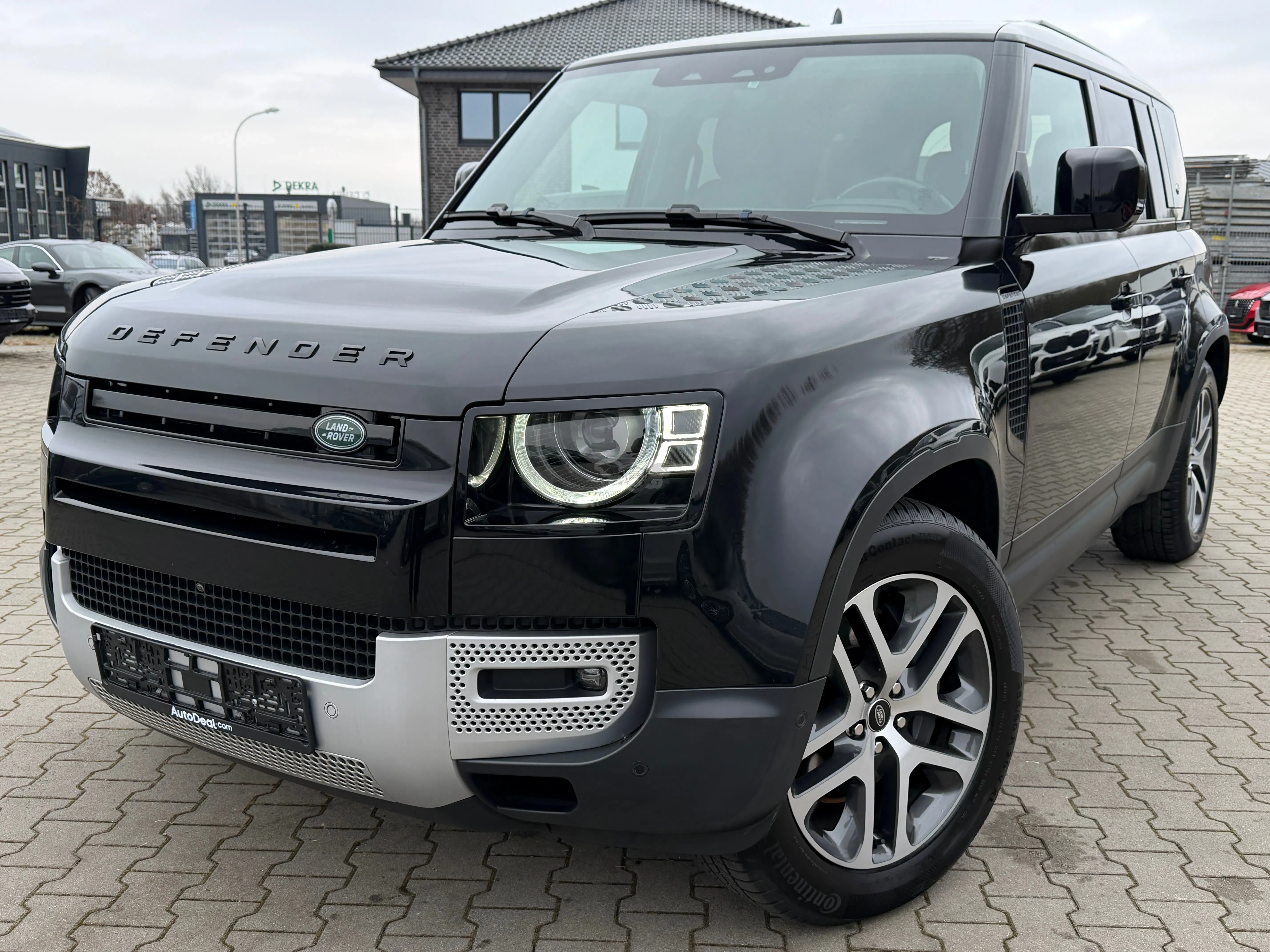Land Rover Defender 110 2.0 P400e X-Dynamic SE 2021