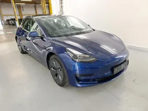 Tesla Model 3 Standard Range Plus 2021
