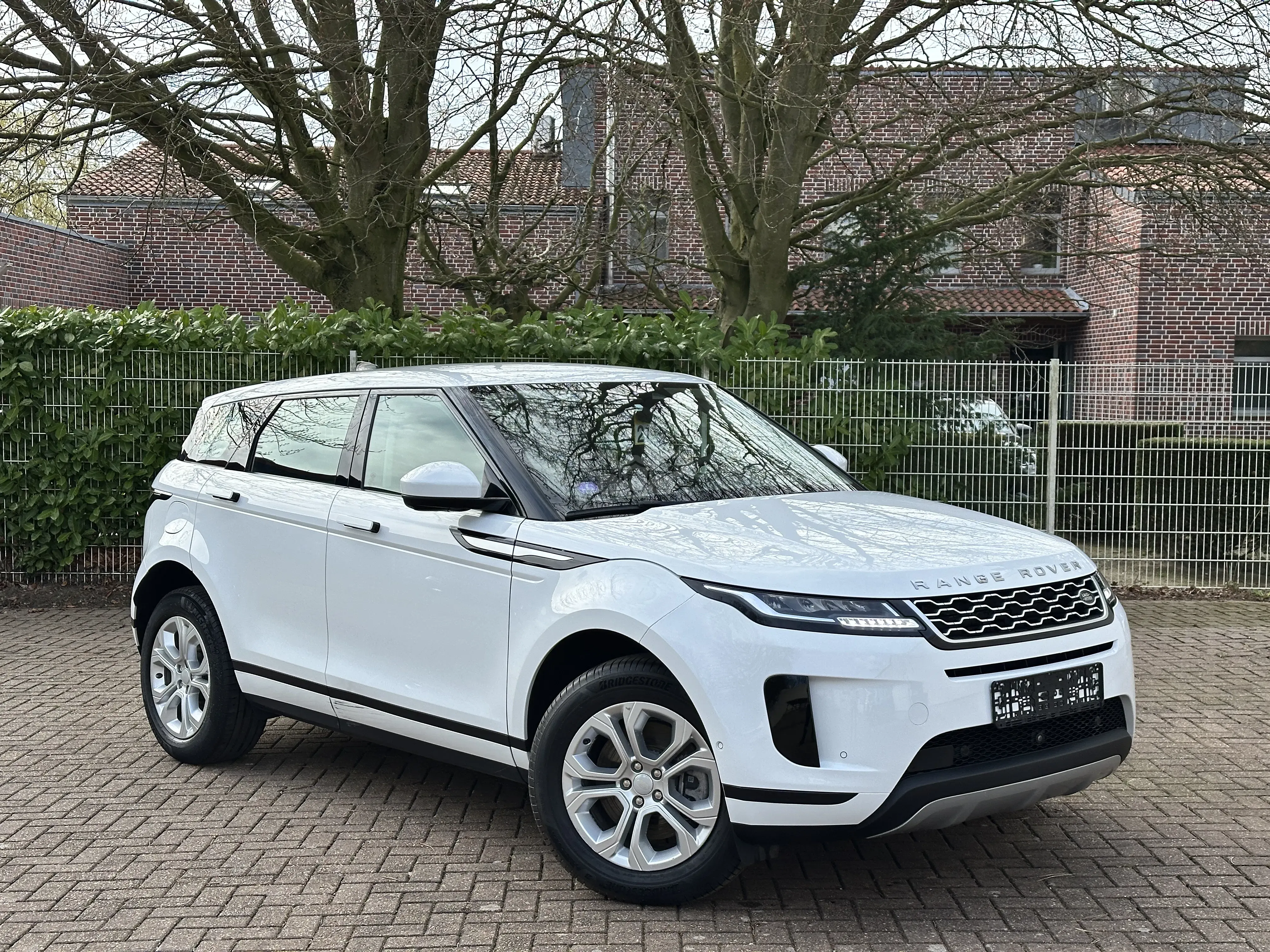 Land Rover Range Rover Evoque 1.5 P300e Business 2021