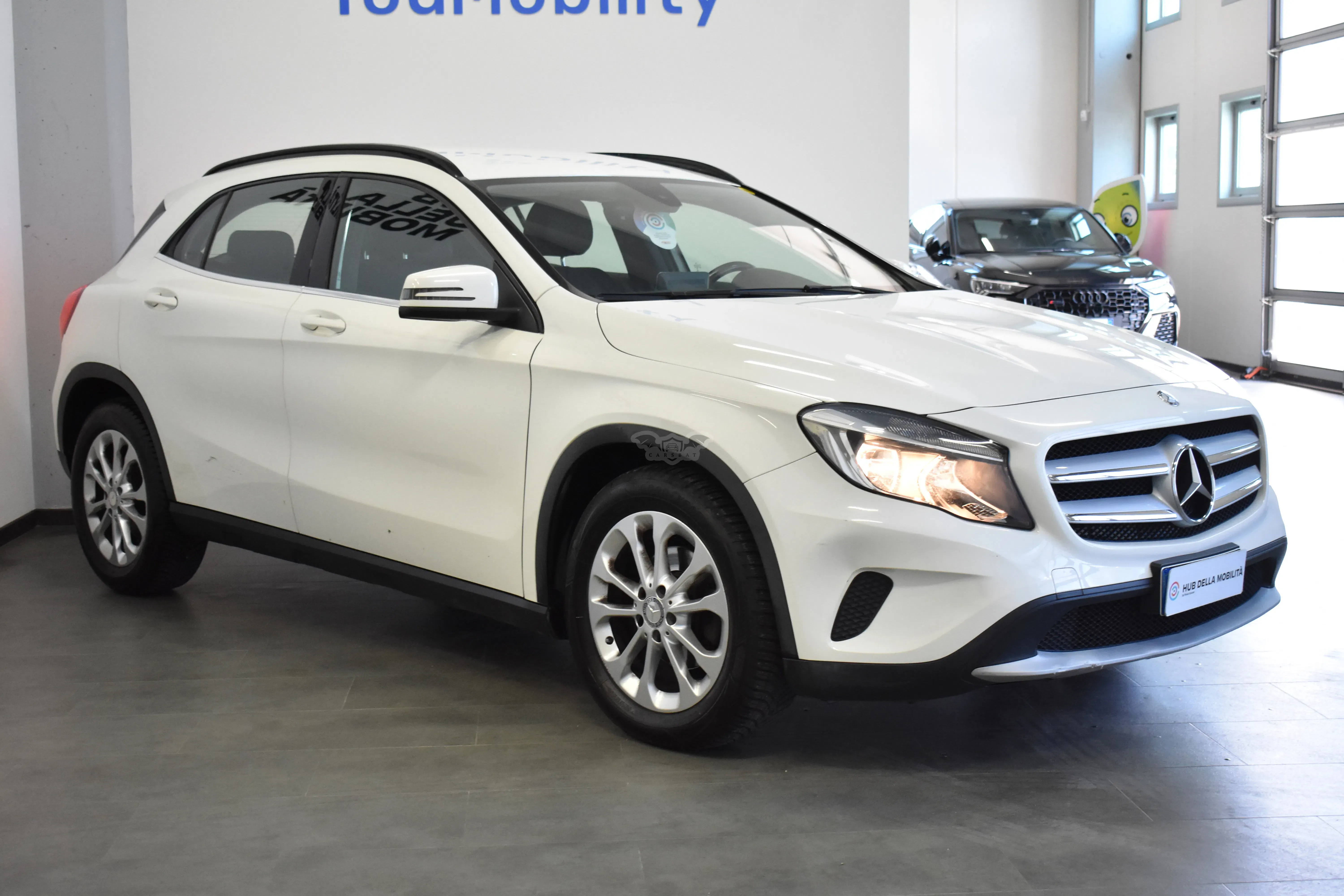 Mercedes-Benz GLA 180d Executive 2016