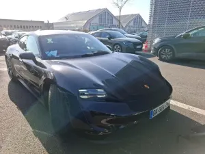 Porsche Taycan 79 kWh 2022
