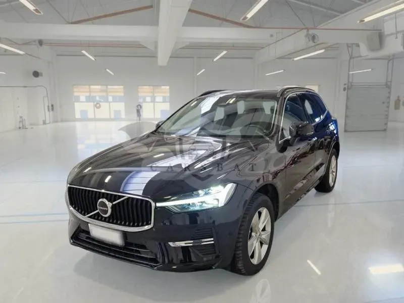 Volvo XC60 B4 Core 2022