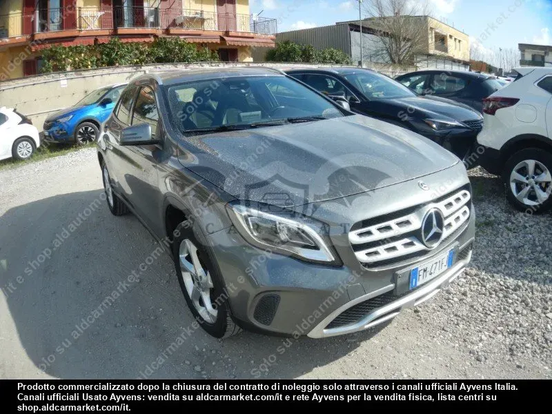 Mercedes-Benz GLA 180d Sport 2017