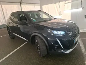 Peugeot 2008 1.2i Allure Business 2021
