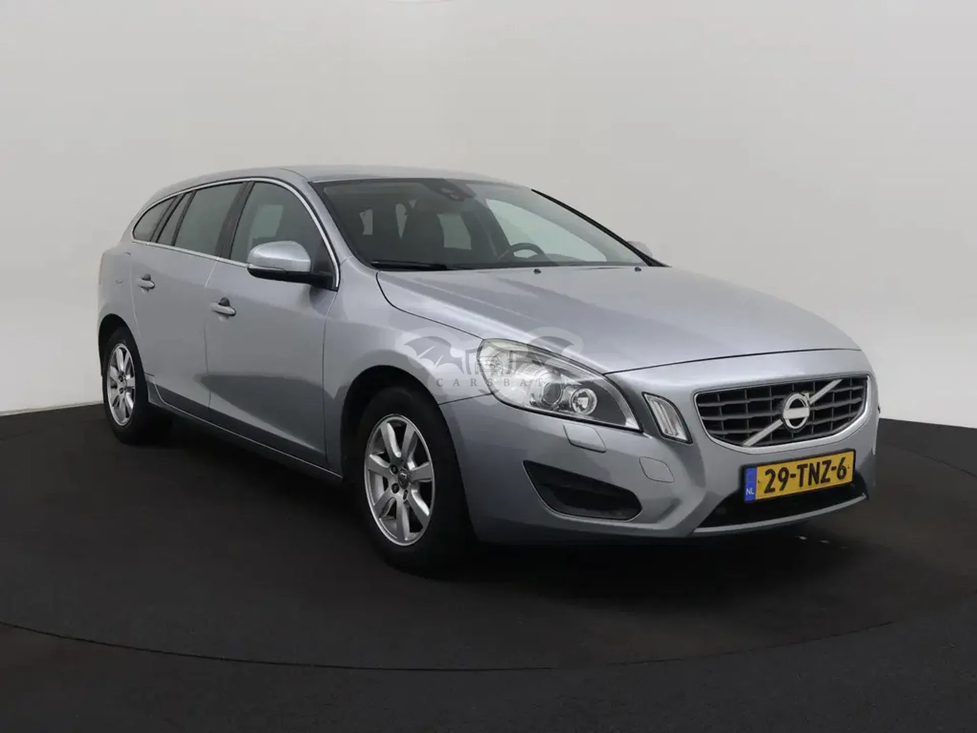 Volvo V60 T3 Momentum 2012