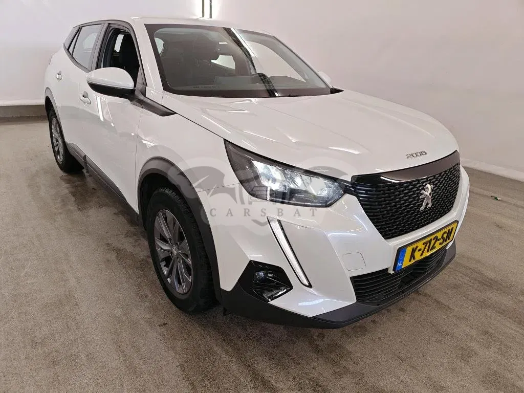Peugeot 2008 1.2i Active 2021