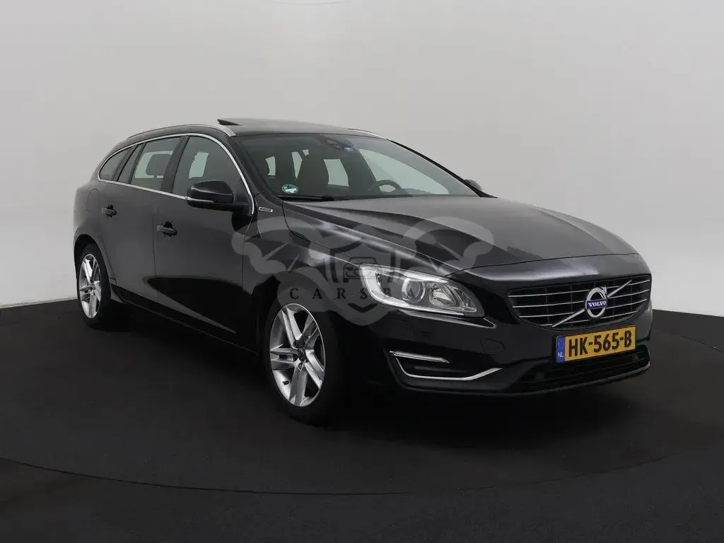 Volvo V60 D6 R-Design 2015