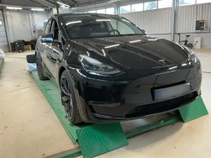 Tesla Model Y Performance 2023