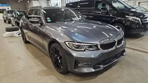 BMW 3 Series Touring 330e Sport Line 2020