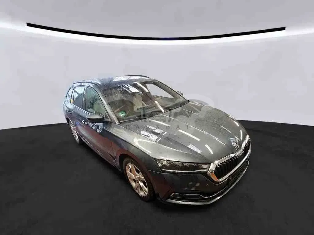 Skoda Octavia Combi 1.4 TSI First Edition 2021