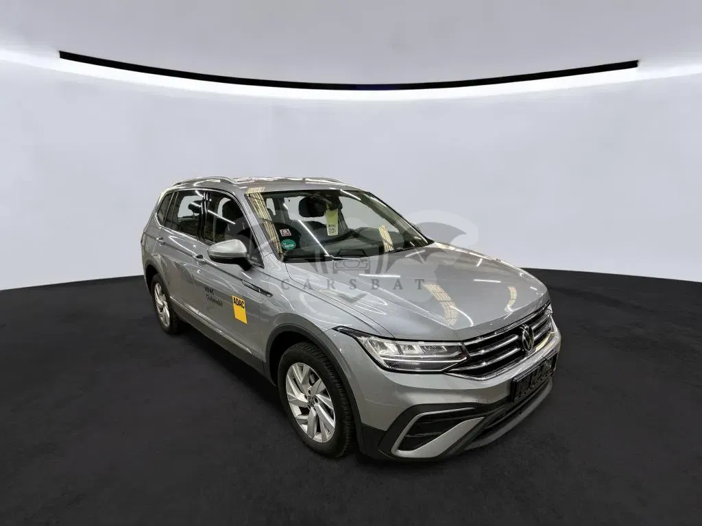 Volkswagen Tiguan Allspace 1.5 TSI Life 2025