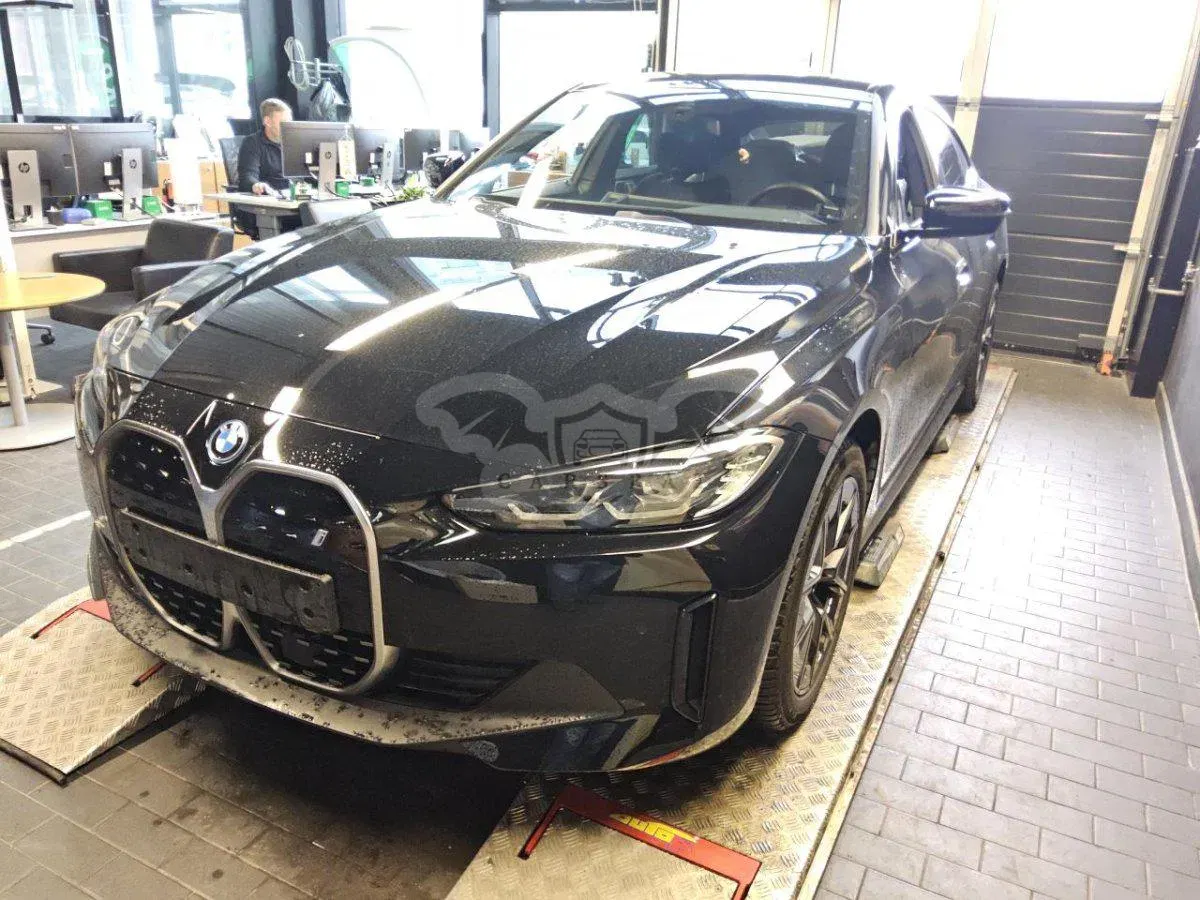 BMW i4 35e 2023