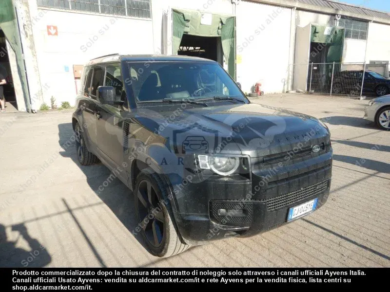 Land Rover Defender 110 3.0 X-Dynamic HSE 2022