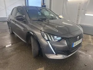 Peugeot 208 GT 2021