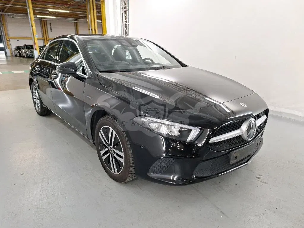 Mercedes-Benz A 250e Business Solution 2021