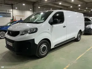 Peugeot Expert Long 2.0 HDI Premium 2022