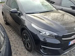 Kia Ceed XCeed 1.6 GDI Business 2021