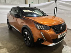 Peugeot 2008 1.2i GT 2022